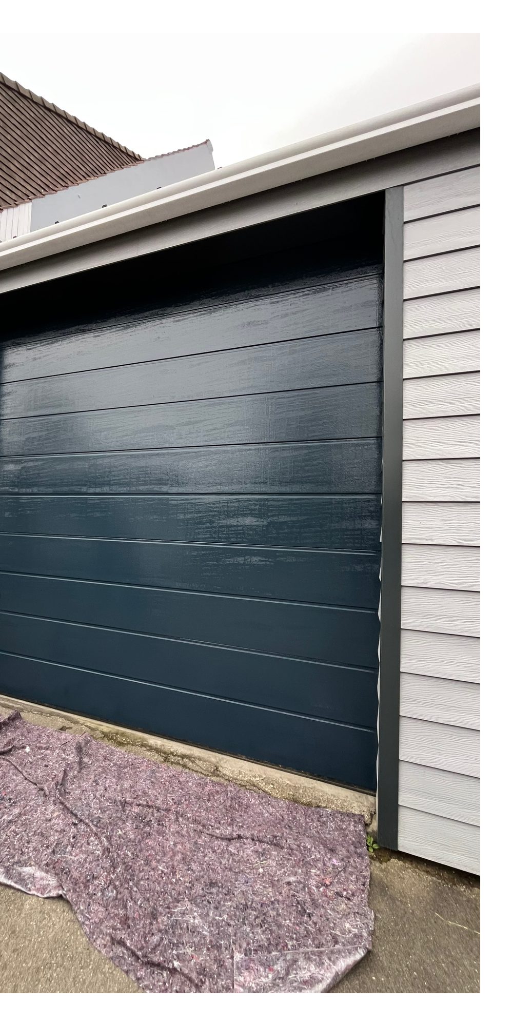 Porte de garage remise en peinture